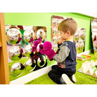 Spegel med 9 kupoler