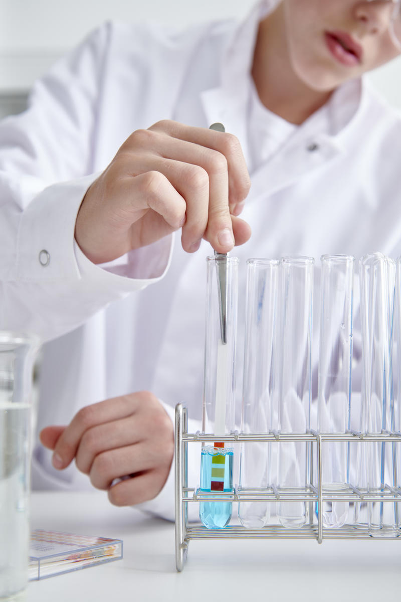 pH-indikatorsticka 0-14, 100 st/fp - Bild 2