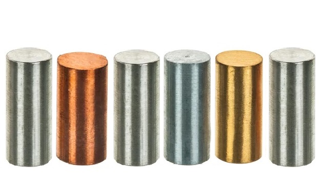 Lika stora ? olika ämnen, cylindrar