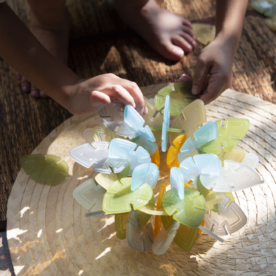 Transparenta länkande löv 96st. - Bild 2