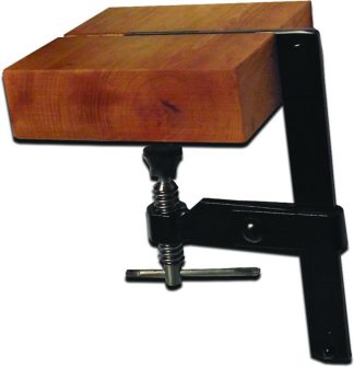 Fäste för skruvstycke på arbetsbänk