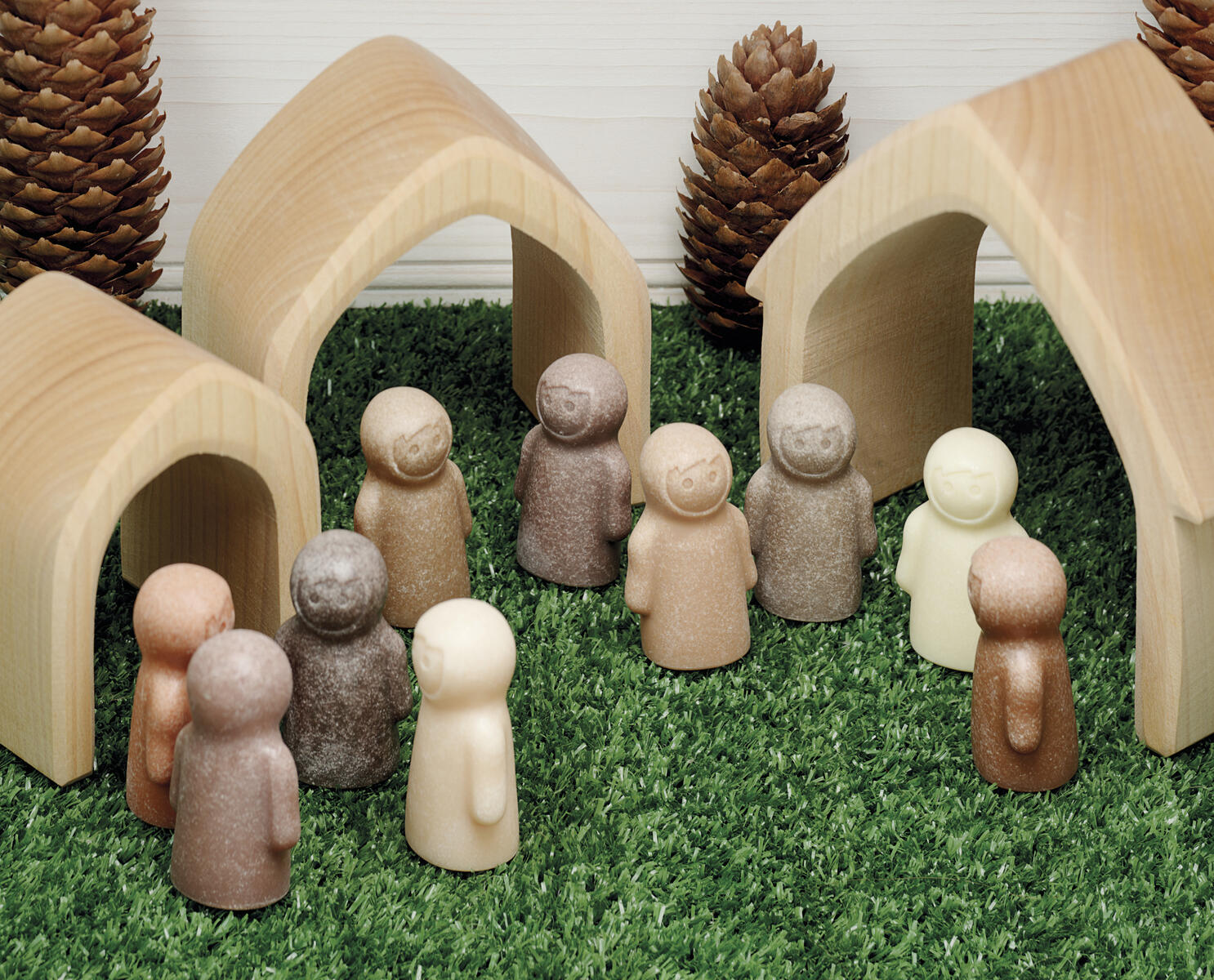 Småfolk från hela världen av sten - Bild 3