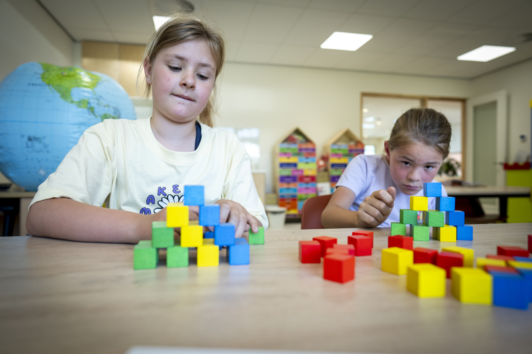 EDUCO Verti-blocs bygg från 2D till 3D - Bild 2